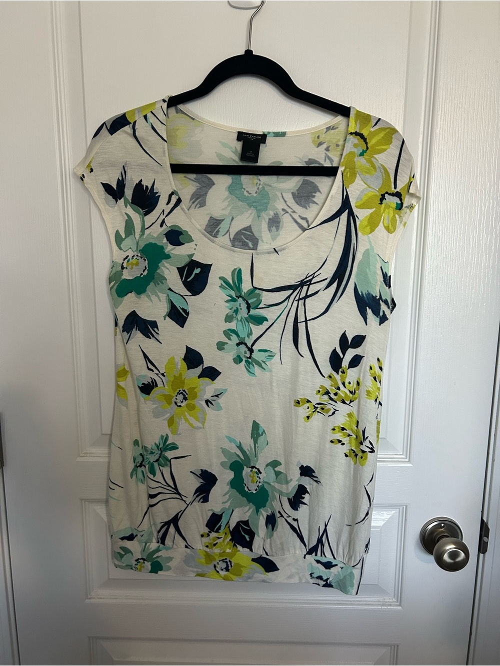 Ann Taylor Floral Scoop Neck Tee - Cream with Teal & Yellow